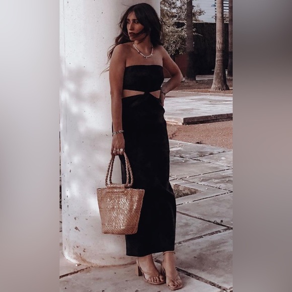Zara BLACK LINEN BLEND STRAPLESS CUTOUT DRESS - Picture 3 of 9